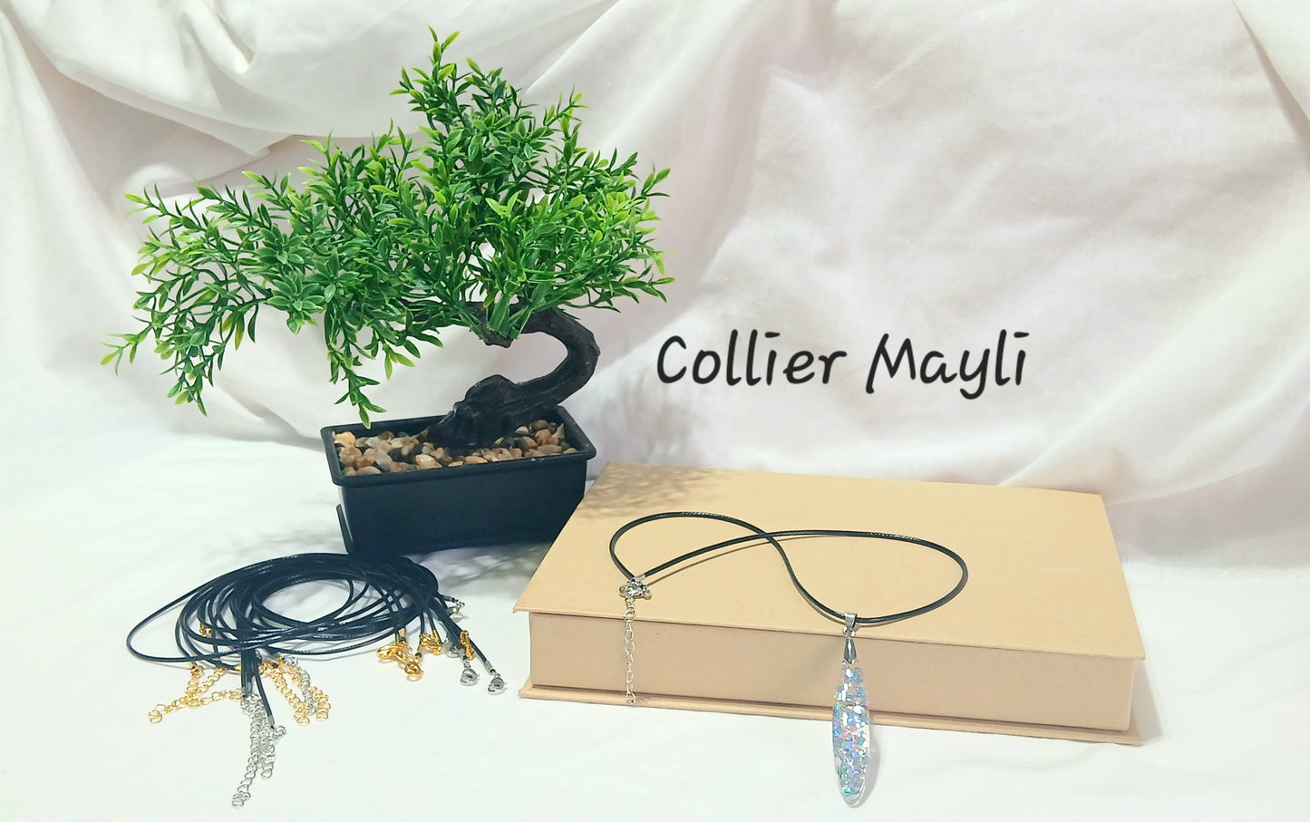 Collier Mayli